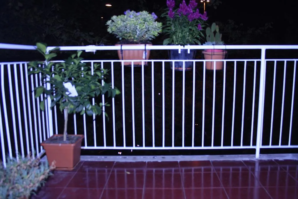 Bed & Breakfast Le Tre Sorelle B&B Garbatella Rome