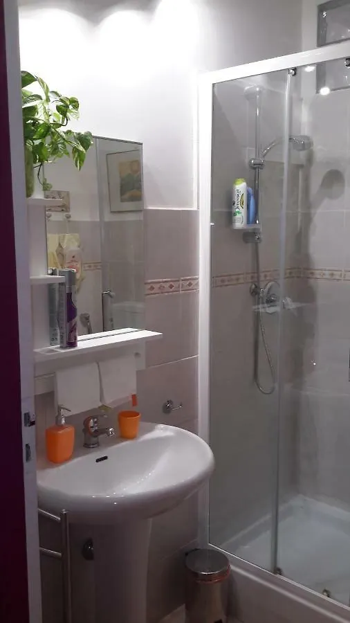 Le Tre Sorelle B&B Garbatella Rome Bed & Breakfast