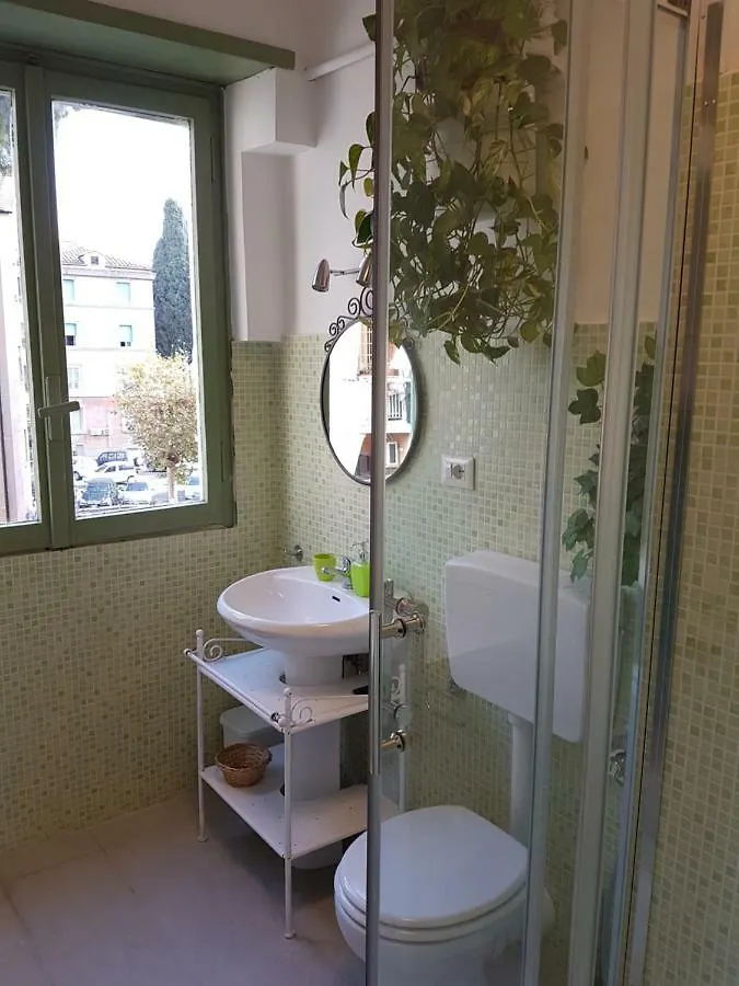 Bed & Breakfast Le Tre Sorelle B&B Garbatella Rome Italy